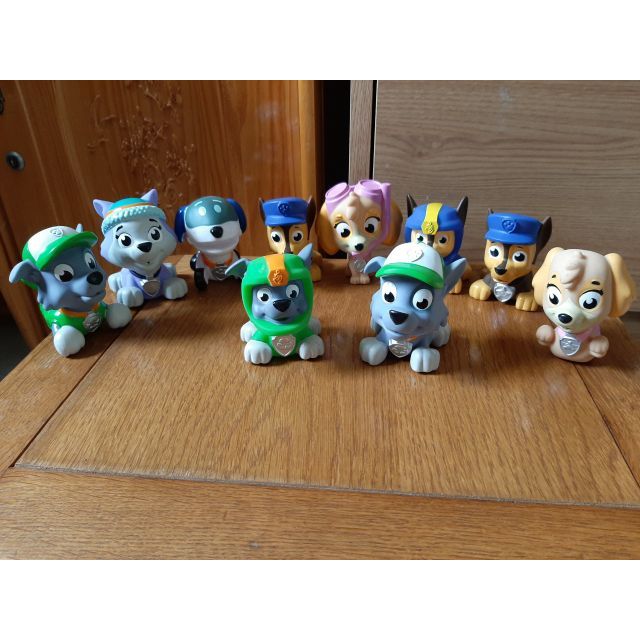 SET 10 CHÚ CHÓ CỨU HỘ