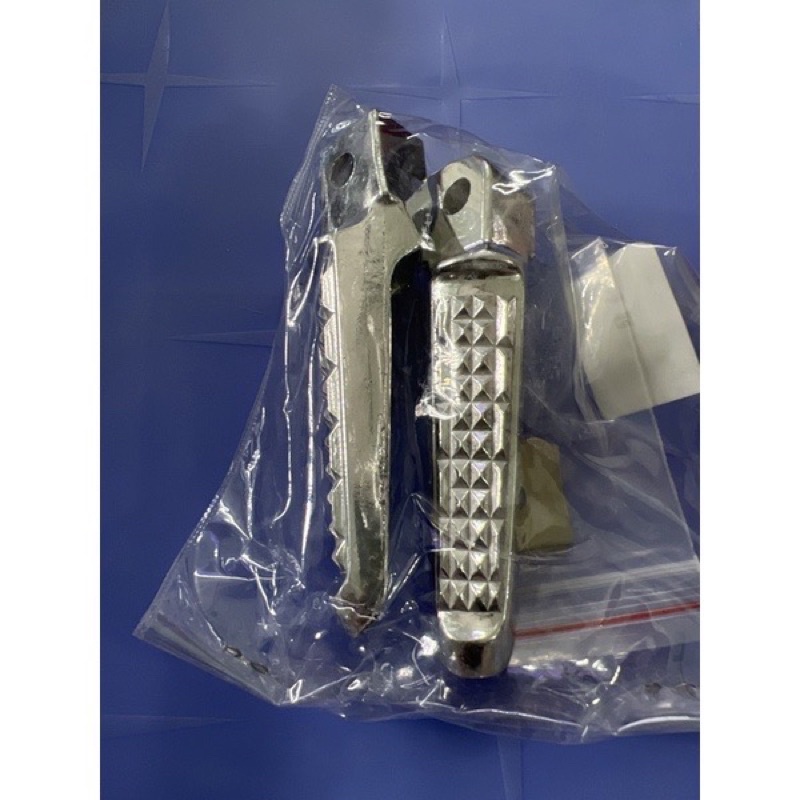 Gác chân xếp sau Nhôm Đặc kiểu raider gắn được nhiều dòng xe máy Wave Dream Vario