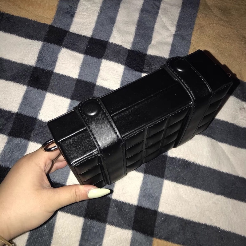 Túi da nam nữ đeo chéo hình hộp chữ nhật hoạ tiết ô vuông HÀNG CÓ SẴN | BigBuy360 - bigbuy360.vn