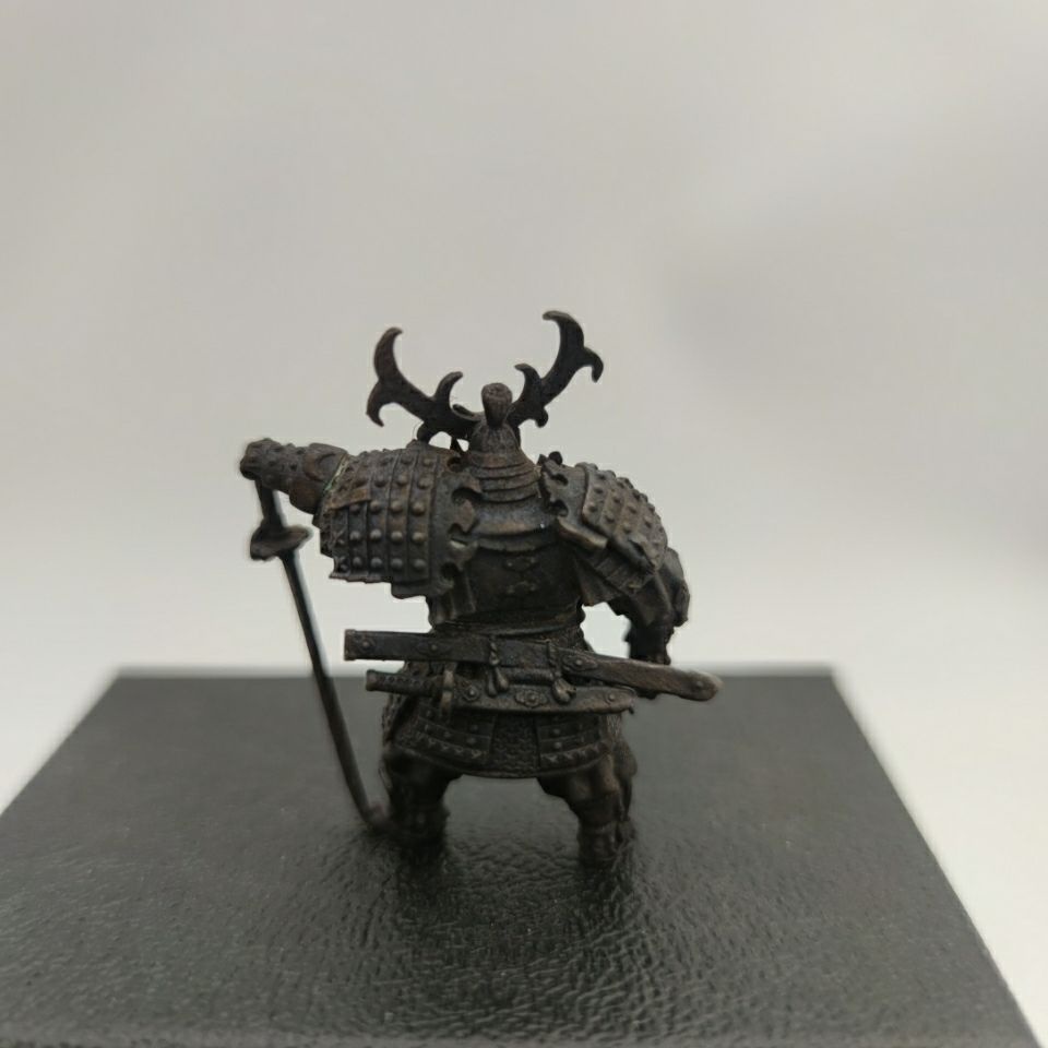 Mô Hình Người Lính Samurai 99 Nhật Bản Bằng Đồng Trang Trí Bàn Làm Việc