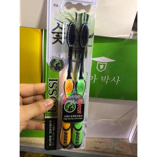 Sỉ 1 hộp 12 vỉ bàn chải đôi than tre Hàn Quốc