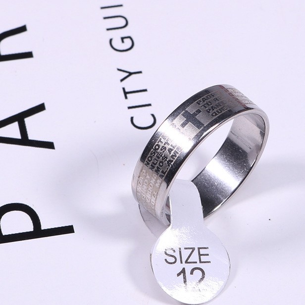 Nhẫn Thép Titan Hình Thánh Giá Và Kinh Thánh