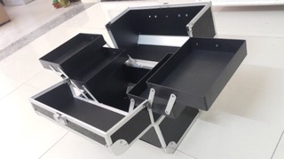 Cốp đựng đồ trang điểm và đồ spa