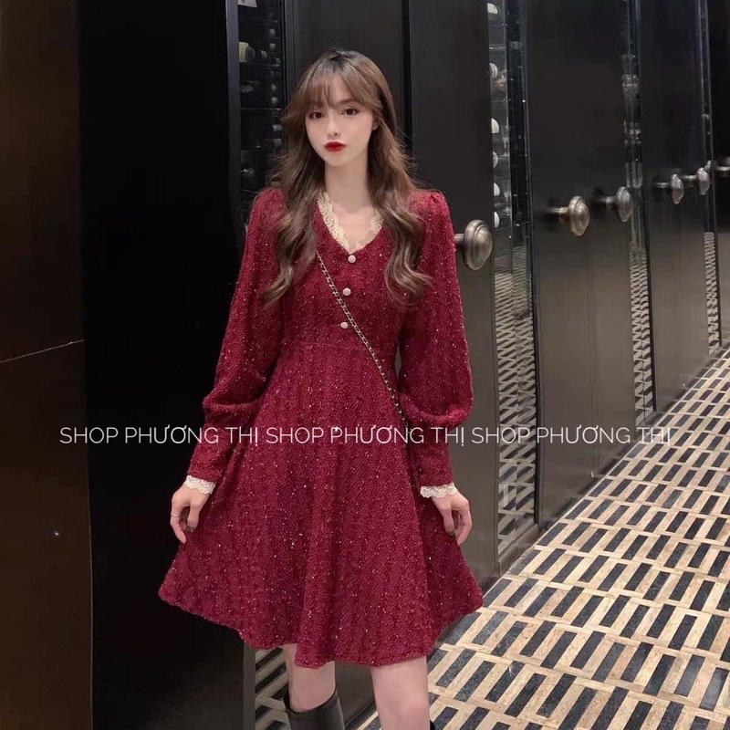 Váy dạ kim tuyến cổ V viền ren màu đỏ siêu tôn da (hàng sẵn) | BigBuy360 - bigbuy360.vn