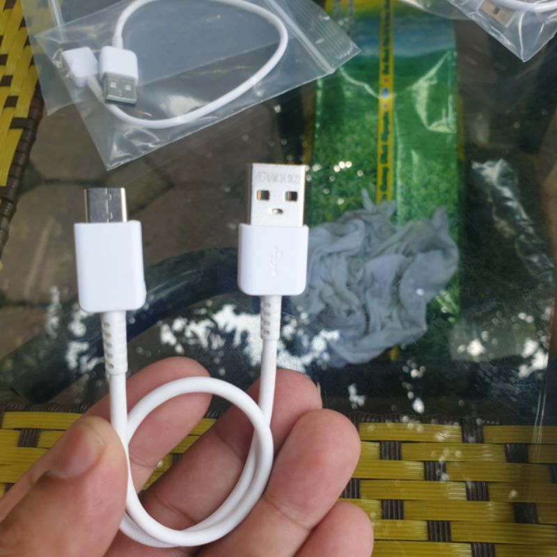 Cáp sạc nhanh 25cm chân USB - Type C