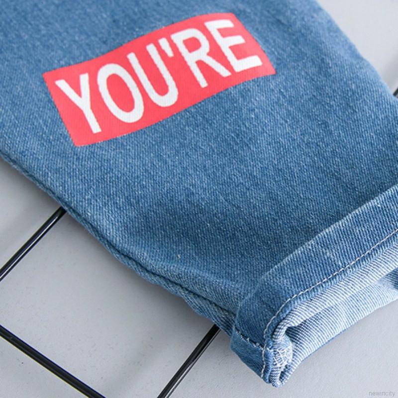 Áo thun sọc ngang cổ tròn dài tay và Quần jeans cho bé