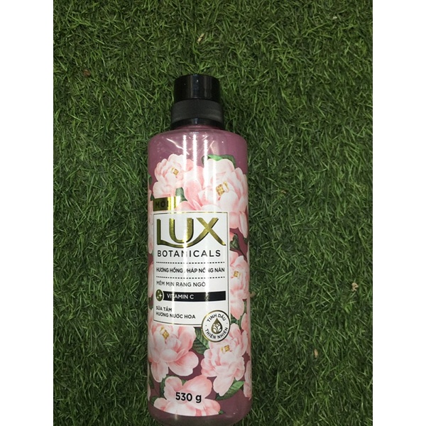 Sữa tắm Lux hương nước hoa 530g