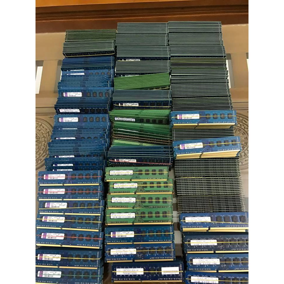 Ram SAMSUNG DDR3 4GB BUS 1600 cho PC (PC3-12800) | BigBuy360 - bigbuy360.vn