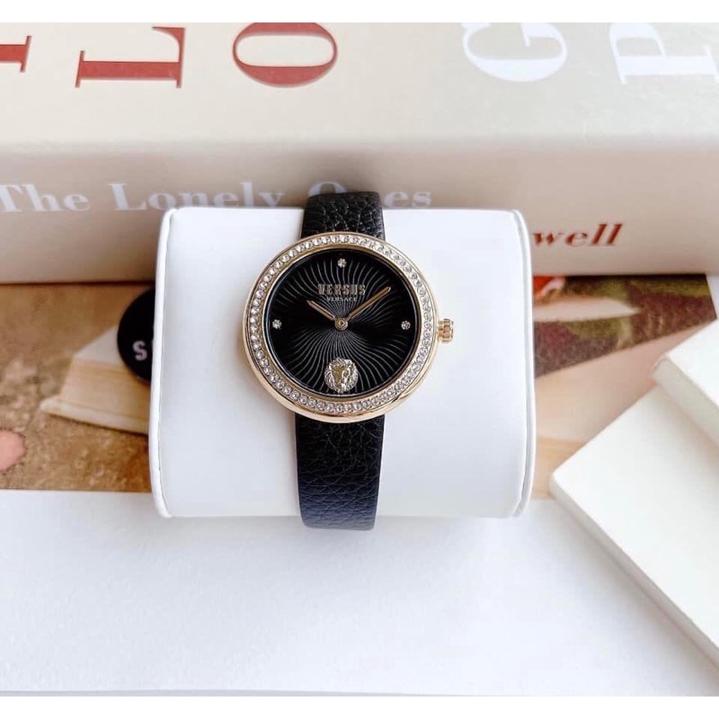 Đồng Hồ Nữ Versus Lèa Swarovski Mặt 35mm, chống nước 50m, dây da đen mềm