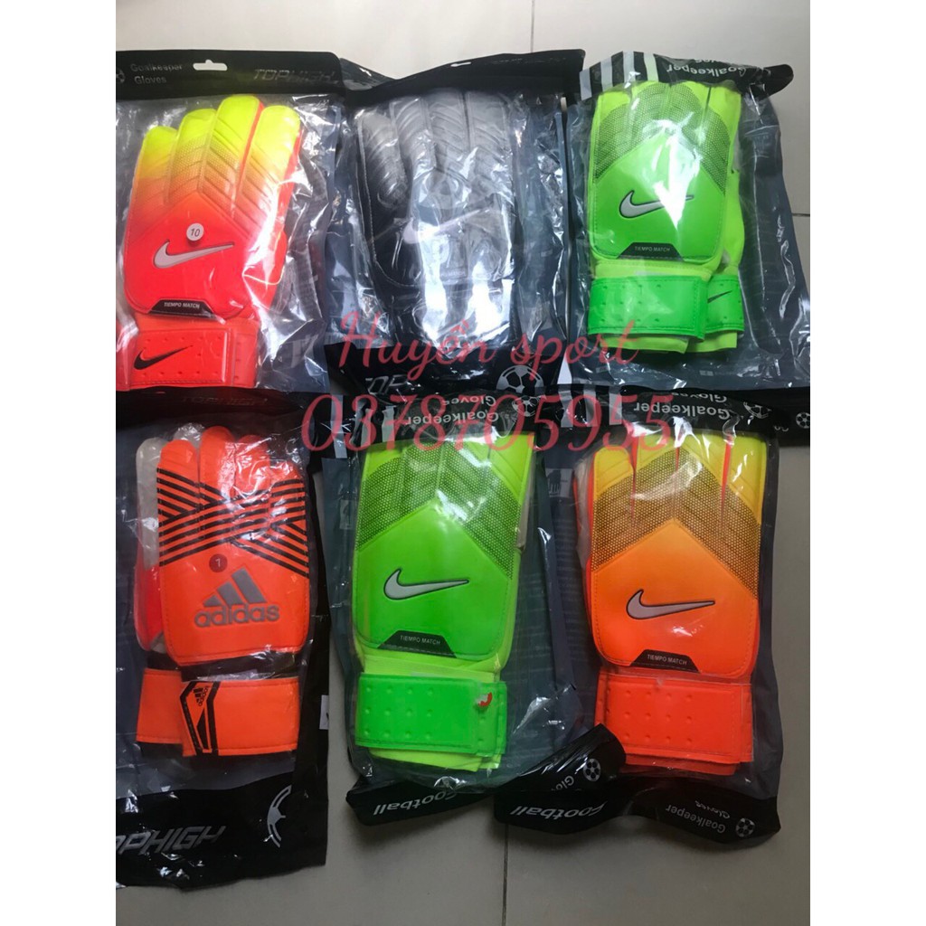 Găng tay thủ môn adidas,nike chất lượng cao giá rẻ