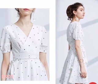 Đầm bi chéo cột eo