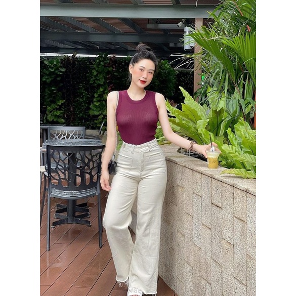 QUẦN JEANS TRẮNG ỐNG SUÔNG 2 TÚI NHỎ PHÍA TRƯỚC