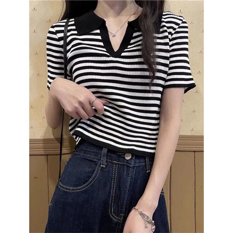 Áo len nữ croptop có cổ cộc tay thu đông kẻ ngang 3 màu đẹp | BigBuy360 - bigbuy360.vn