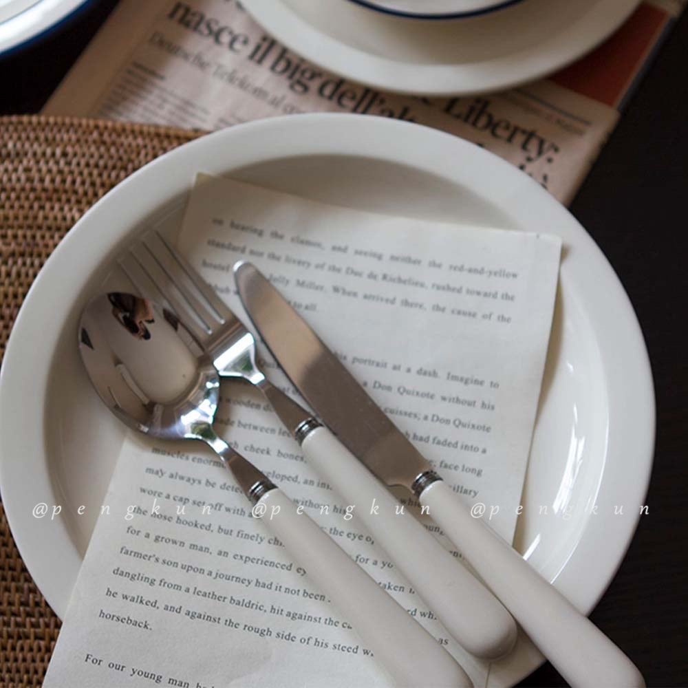 Bộ Muỗng Nĩa Ăn Tráng Miệng Bằng Sứ Màu Trắng Thiết Kế Đơn Giản Tiện Dụng