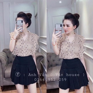 Áo chấm bi