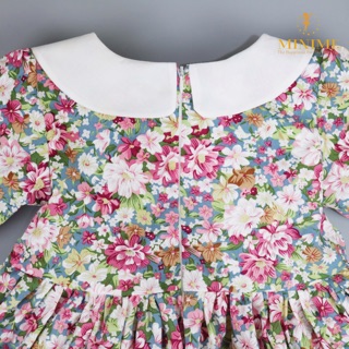 Váy hoa lolita