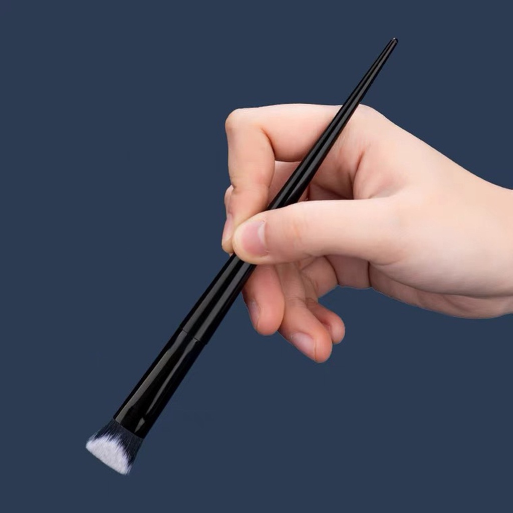 1 Cọ Trang Điểm Hai Mặt Có Độ Dốc Che Khuyết Điểm/Quầng Thâm/ Mụn Tiện Dụng Cho Người Mới Bắt Đầu