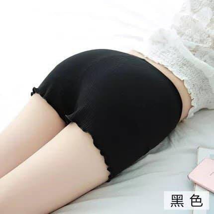 Quần mặc váy chất len tăm - Quần short nữ