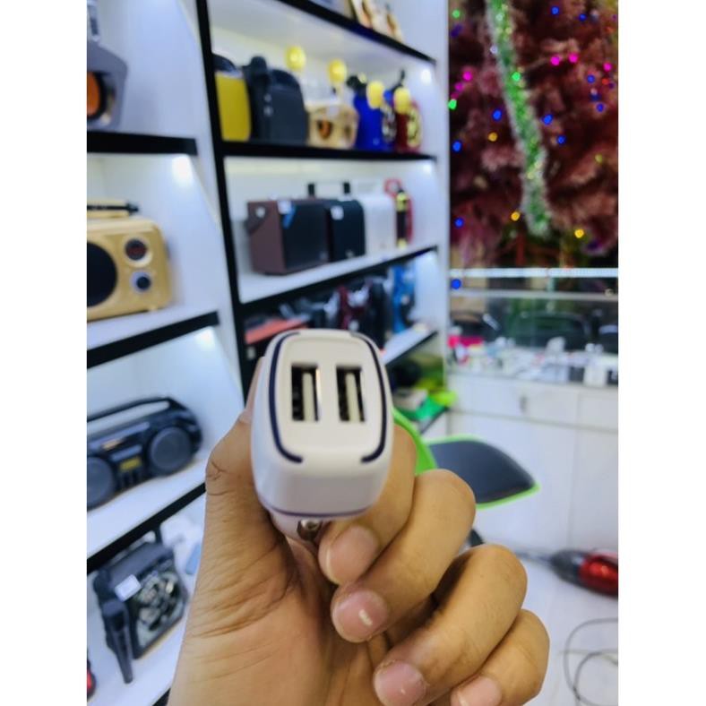 Tẩu sạc nhanh Borofone BZ14 12W có 2 cổng USB