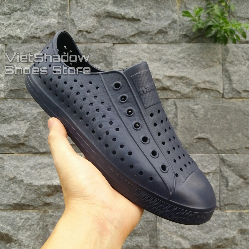 Giày nhựa siêu nhẹ nam nữ - Chất liệu nhựa xốp siêu nhẹ, không thấm nước - Màu Xanh navy