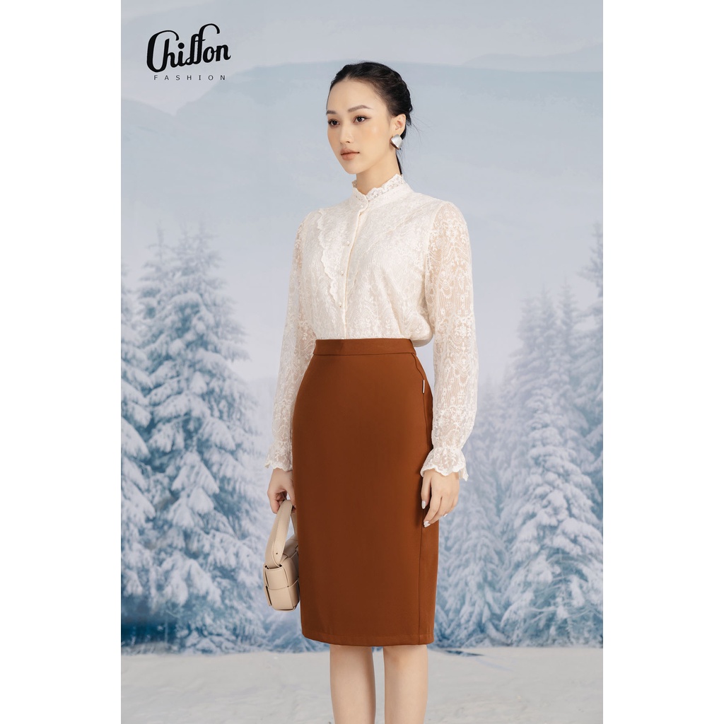 Áo sơ mi ren tay lỡ họa tiết cổ bèo thiết kế by Chiffon