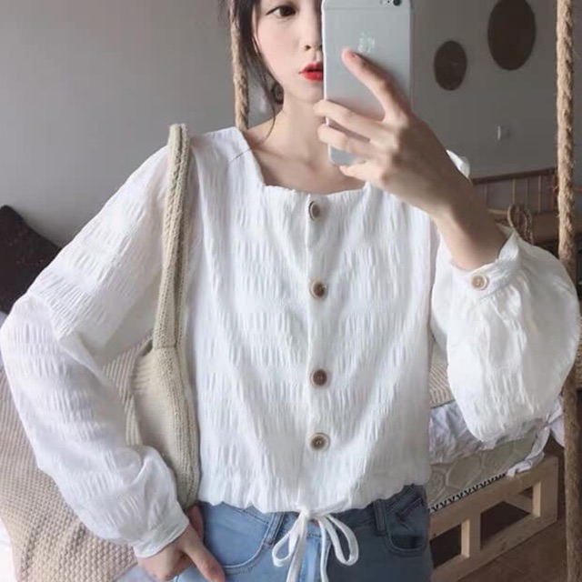 Áo trắng kiểu