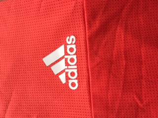 Áo phông thể thao Adidas