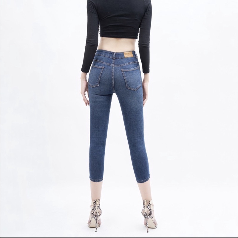 Quần jean nữ dáng lửng, ôm chân, thời trang cá tính, bò mềm co dãn tốt | BigBuy360 - bigbuy360.vn