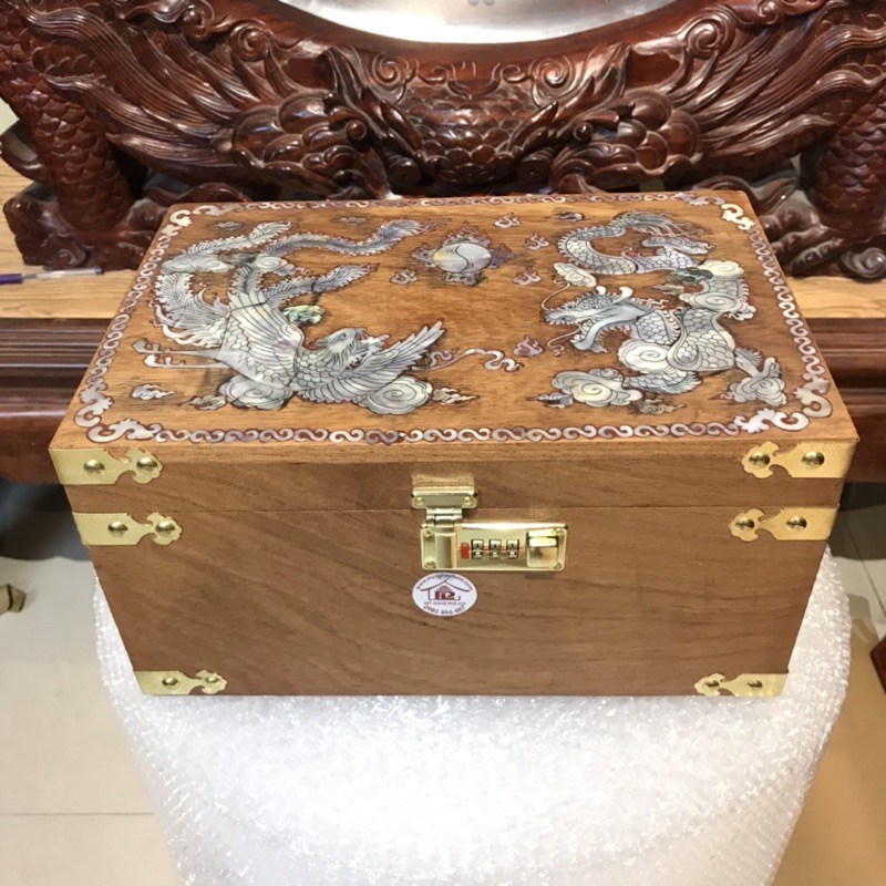 Hộp đựng tiền hầu,trang sức khảm trai rồng phượng