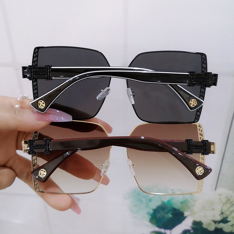 Kính Mát Thời Trang 2022 Nhiều Màu Sắc Dành Cho Nam Và Nữ