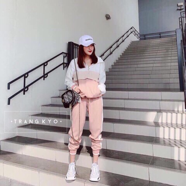 Bộ thể thao nữ bo gấu có mũ cá tính