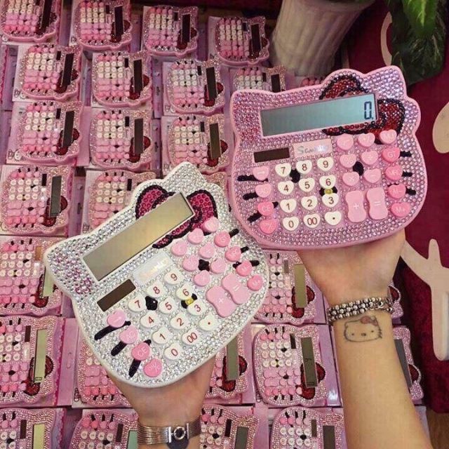 Máy tính hello kitty