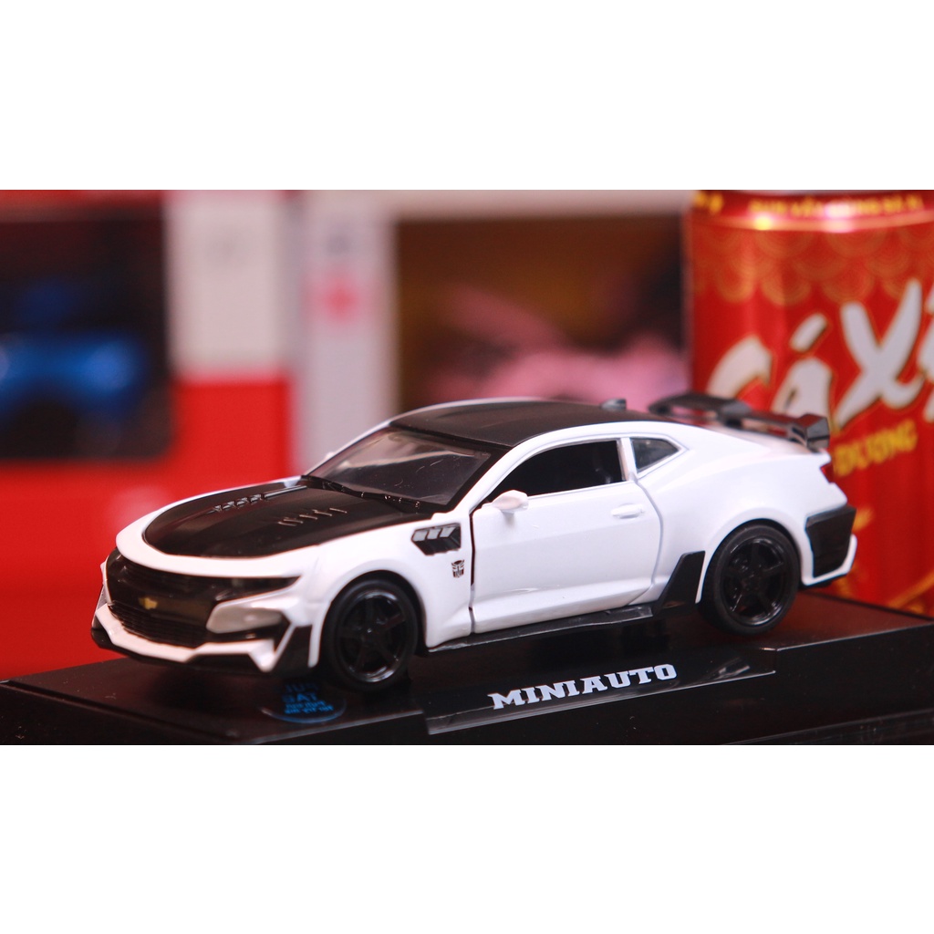 Đồ chơi Xe mô hình hợp kim Chevrolet Camaro cao cấp tỷ lệ 1:32