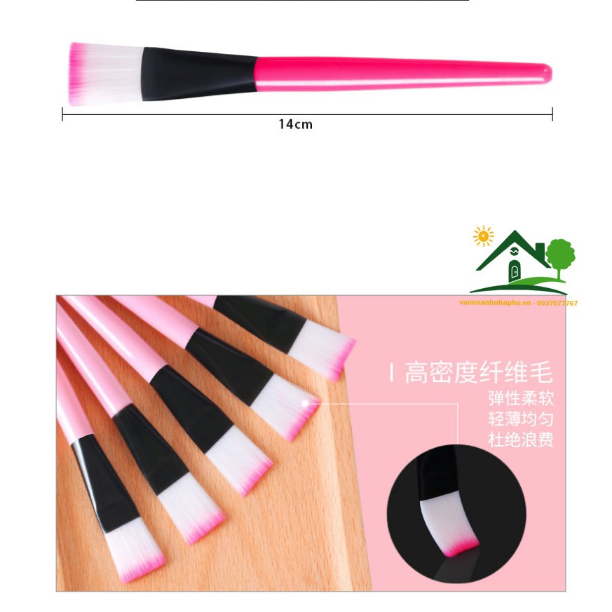 Bộ 4 cọ bản dẹp quét mặt nạ và vệ sinh, chậu cảnh rất tiện mỗi cây có bao nilon đựng.