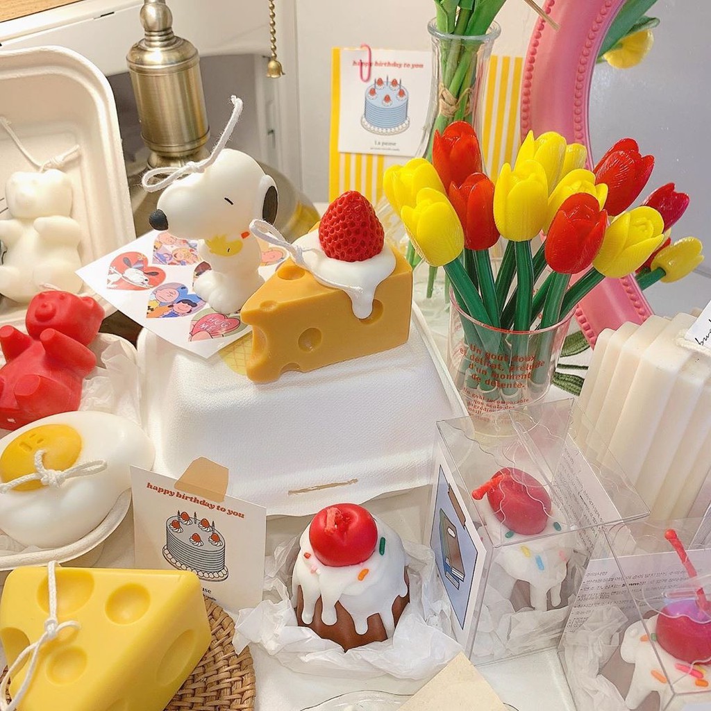 Hộp đựng bút/ đồ trang điểm đa năng hình hoa tulip