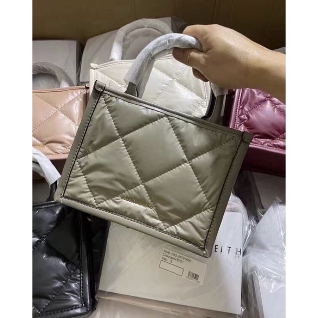 Túi cnk tote tay cầm ô trám