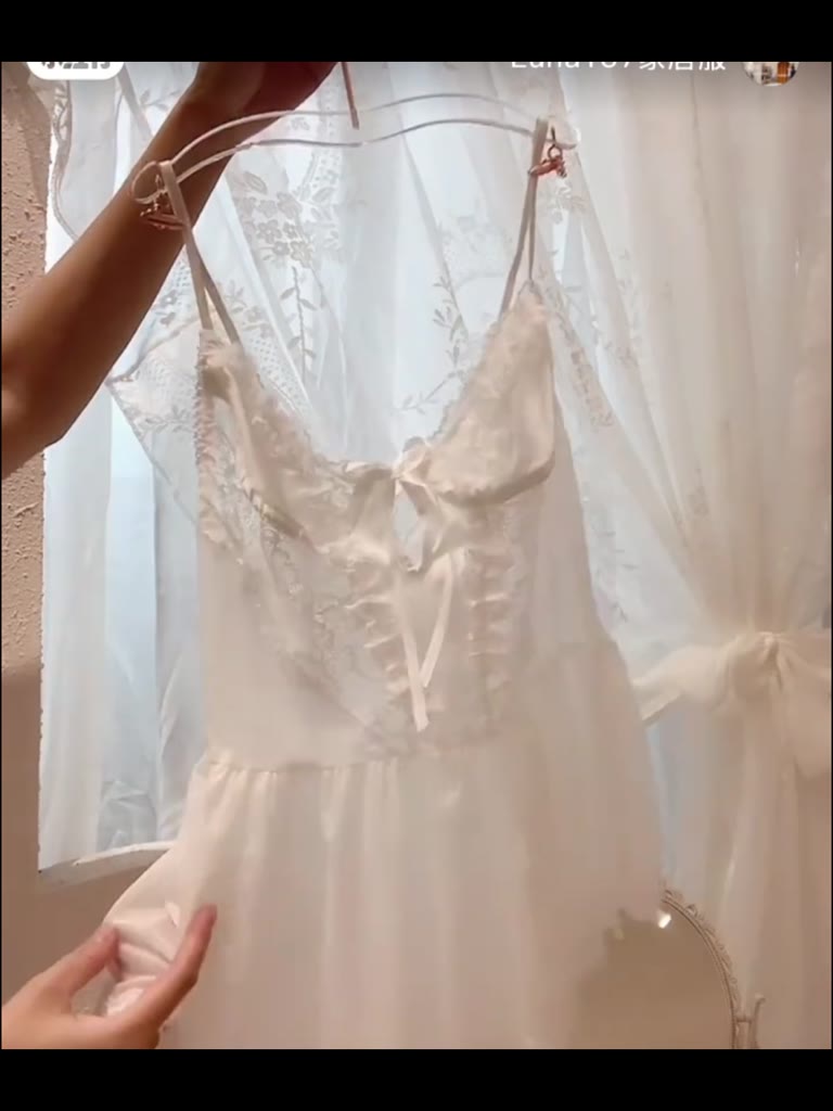Đồ ngủ gợi cảm ngực nhỏ mẫu mỏng mùa hè váy ngủ hai dây ren cao cấp cho nữ sexy nữ voan ren dễ thương váy ngủ nữ gợi cảm quyến rũ | BigBuy360 - bigbuy360.vn