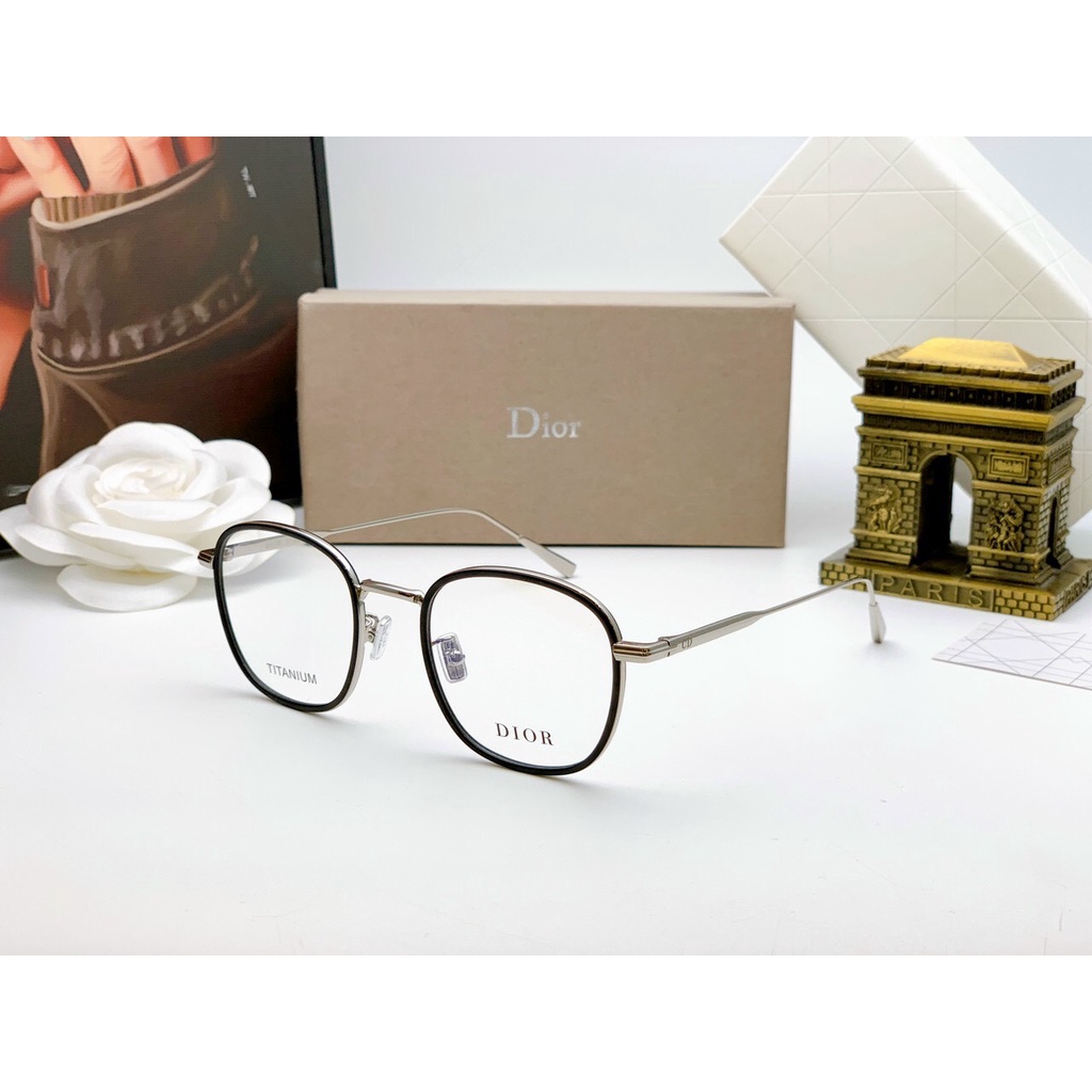 Gọng titan dior