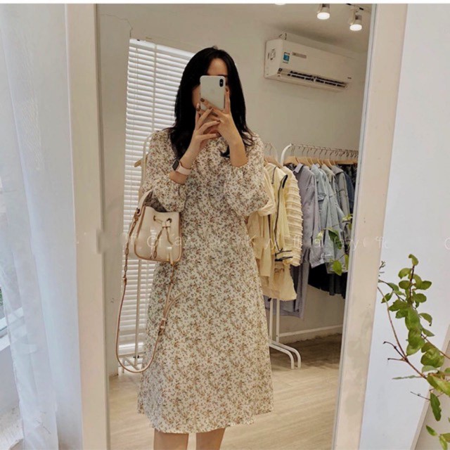 ĐẦM VINTAGE DÀI TAY HOA CỎ CỔ TRÒN,CHÂN VÁY ULZZANG TRẮNG DÁNG NGAN 2 DAY BUỘC EO KIỂU VINTAGE (video ảnh thật) | BigBuy360 - bigbuy360.vn