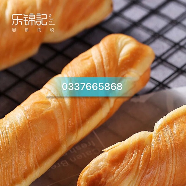 10 CHIẾC BÁNH QUE NGÀN LỚP BƠ