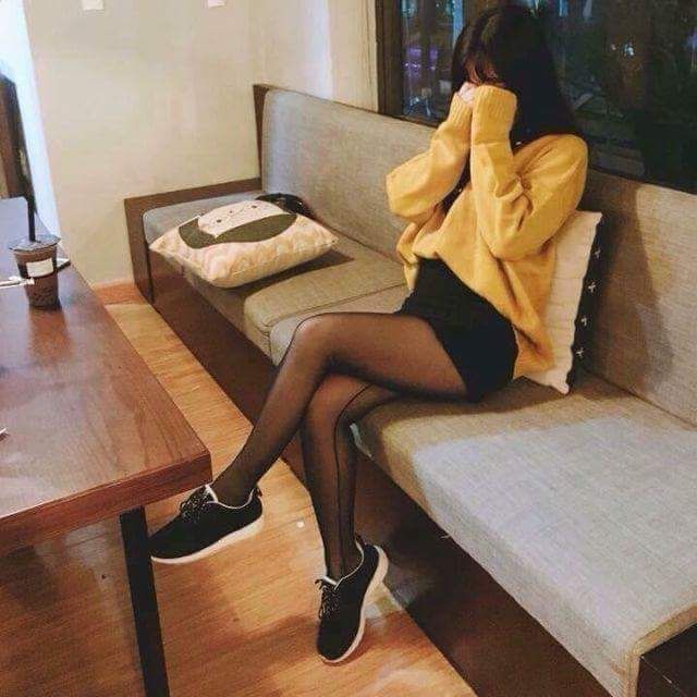 Quần tất gân lưới