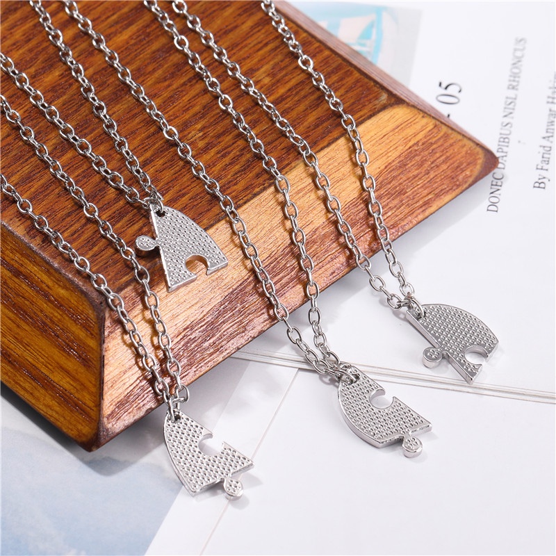 Set 5 Vòng cổ Mặt Tam Giác Khắc Chữ Best Friend And Ever Forever