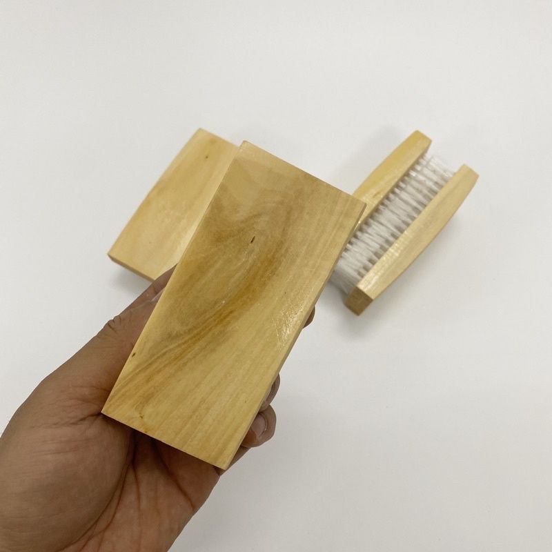 Bàn chải giặt quần áo, chà chân gỗ cao cấp.