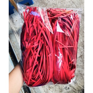 Giấy lót hộp quà - Giấy cắt sợi màu đỏ rực rỡ (50gr)
