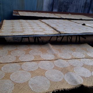 2 xấp 100 cái bánh phồng mì Ba Chúc