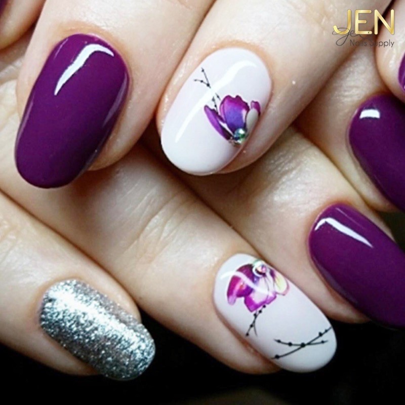 Sticker nước dán móng hoa tím