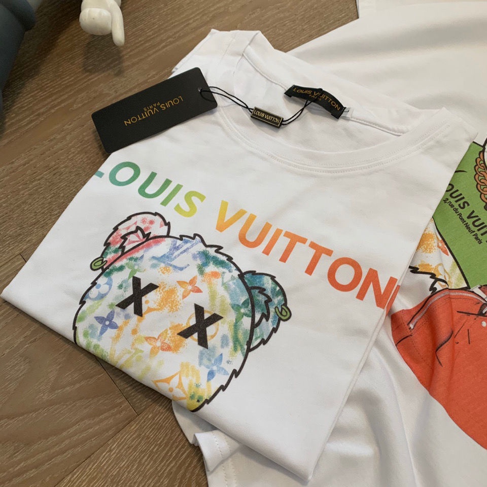 Áo Thun Tay Ngắn Cổ Tròn In Họa Tiết Gấu Và Nhãn Hiệu Lv Louis Vuitton Thời Trang Mùa Hè Cho Nam Và Nữ
