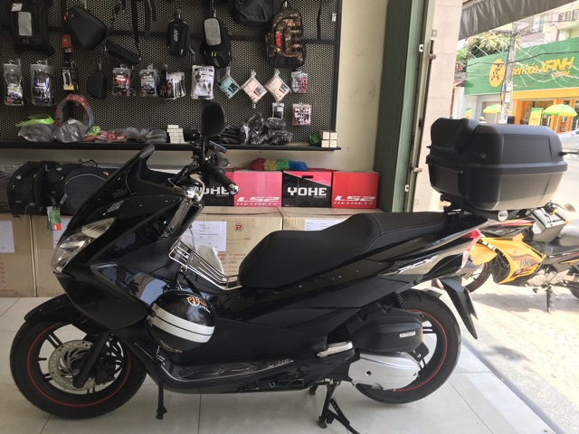 Thùng Sau Givi E43NTL-ADV Kèm Baga Honda PCX125/150