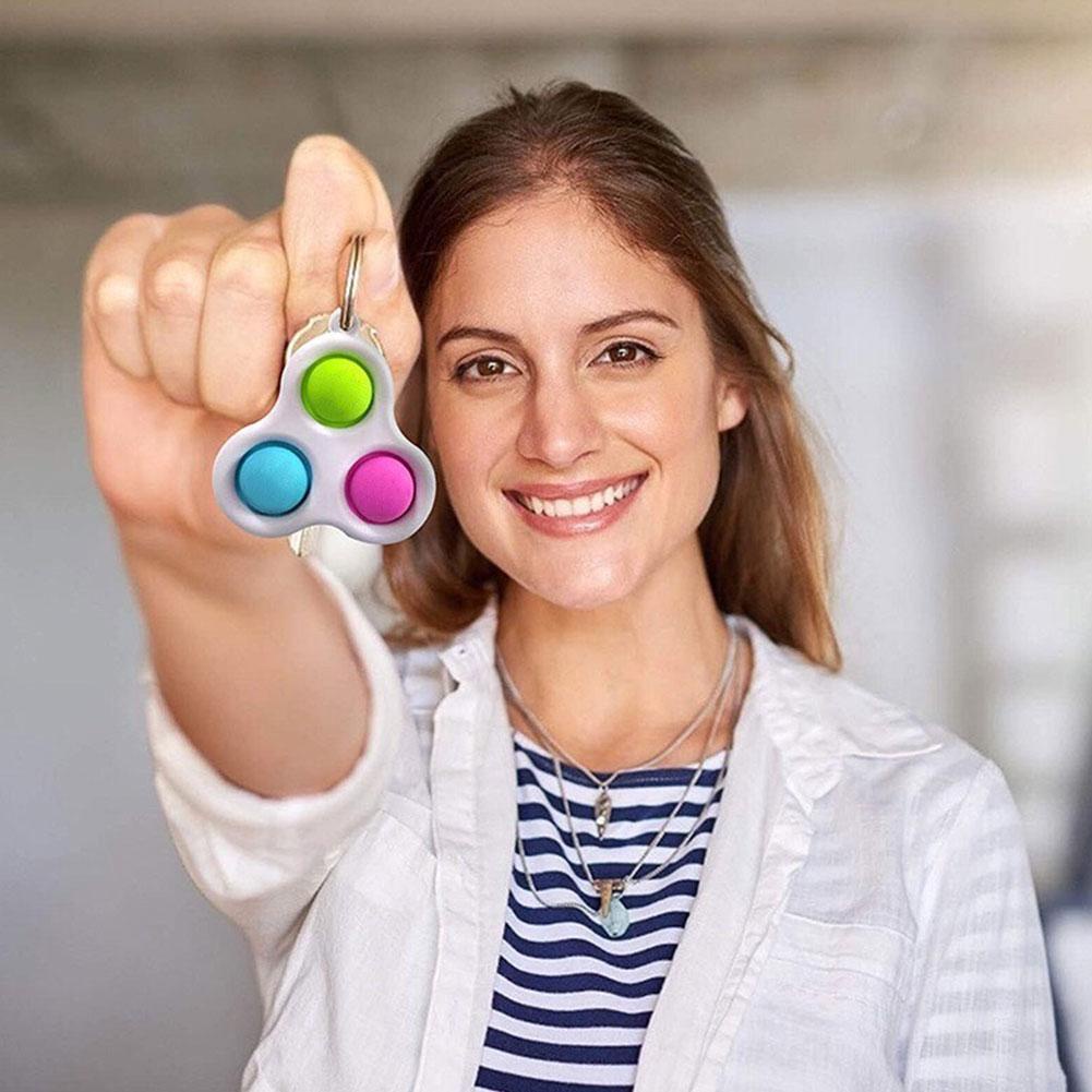 Móc khóa đồ chơi nhấn bóng mini giúp giảm căng thẳng phong cách đơn giản D8V6