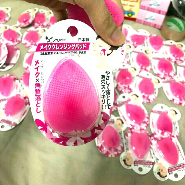 Miếng rửa mặt silicon daiso | BigBuy360 - bigbuy360.vn